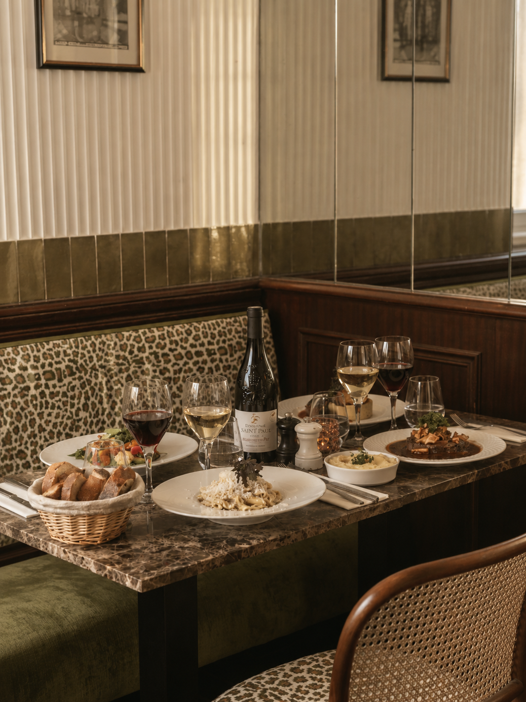 Chez Léon — Restaurant — Paris 17ᵉ, Restaurant — vue 7