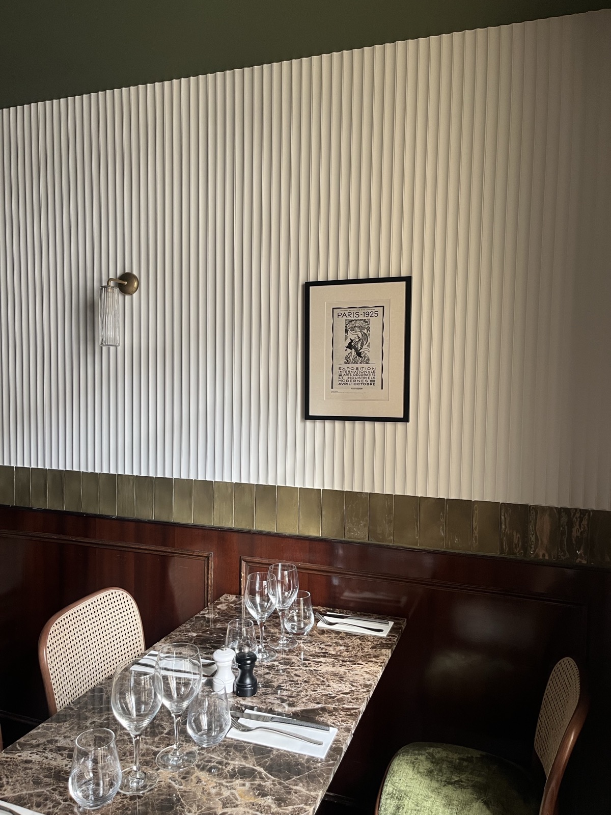 Chez Léon — Restaurant